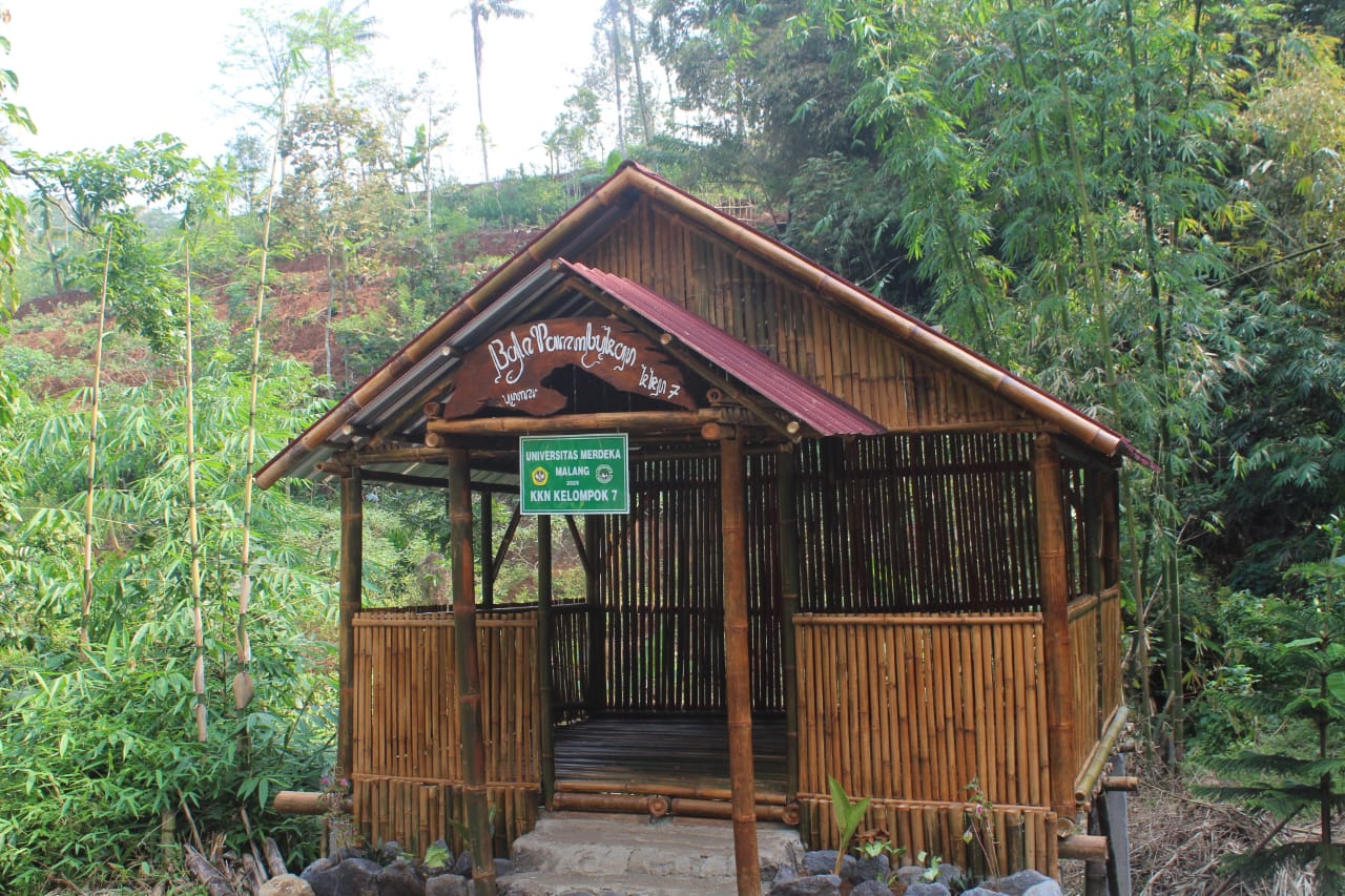 Bale Parembukan Unmer KKN Kelompok.7